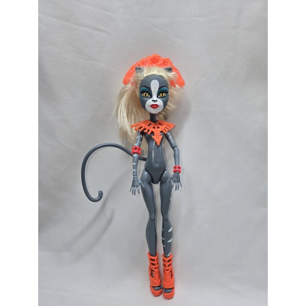 Monster High Ghouls Getaway Meowlody Werecat Doll- Nude Doll
